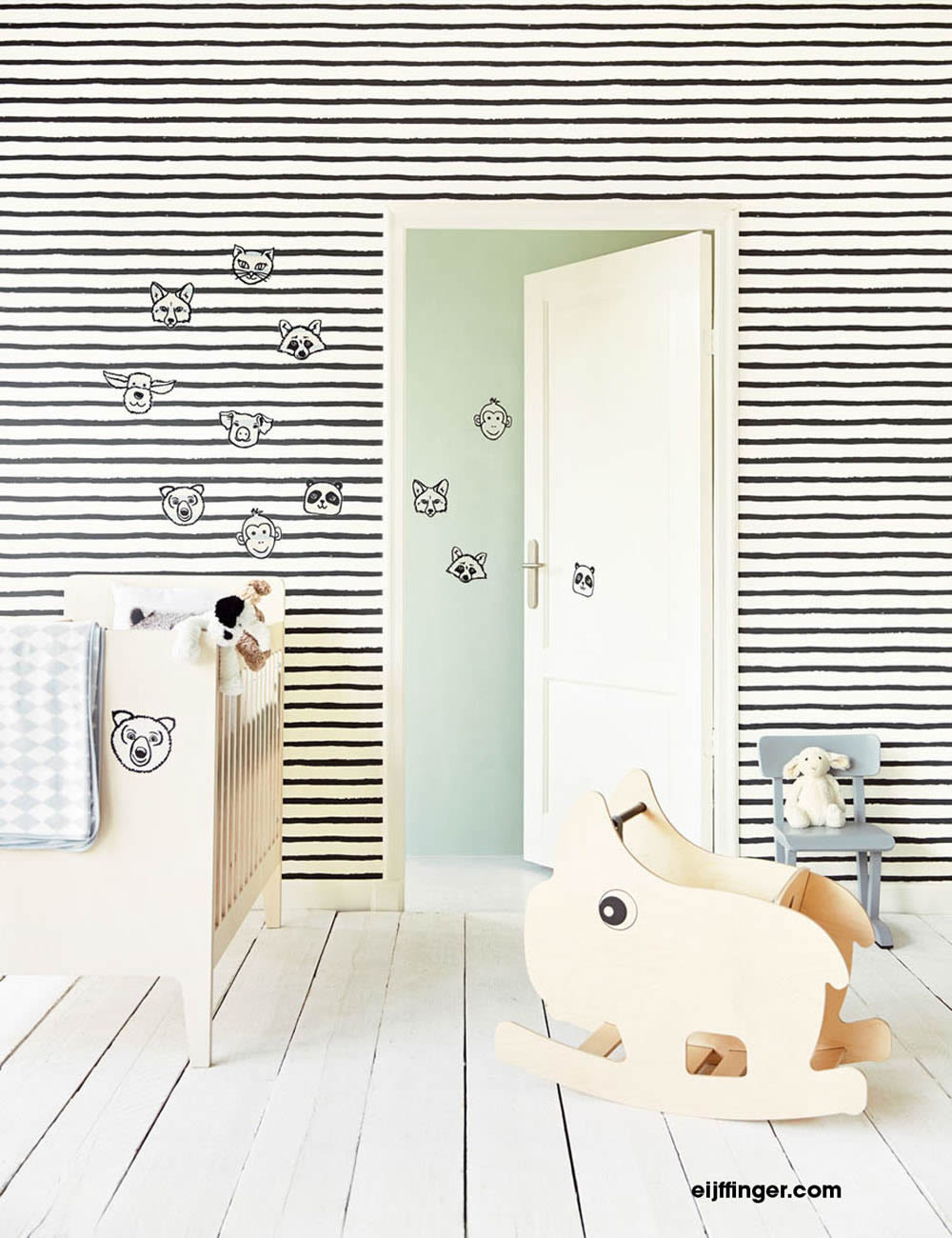 Non-woven wallpaper Mint stripes-55-364002