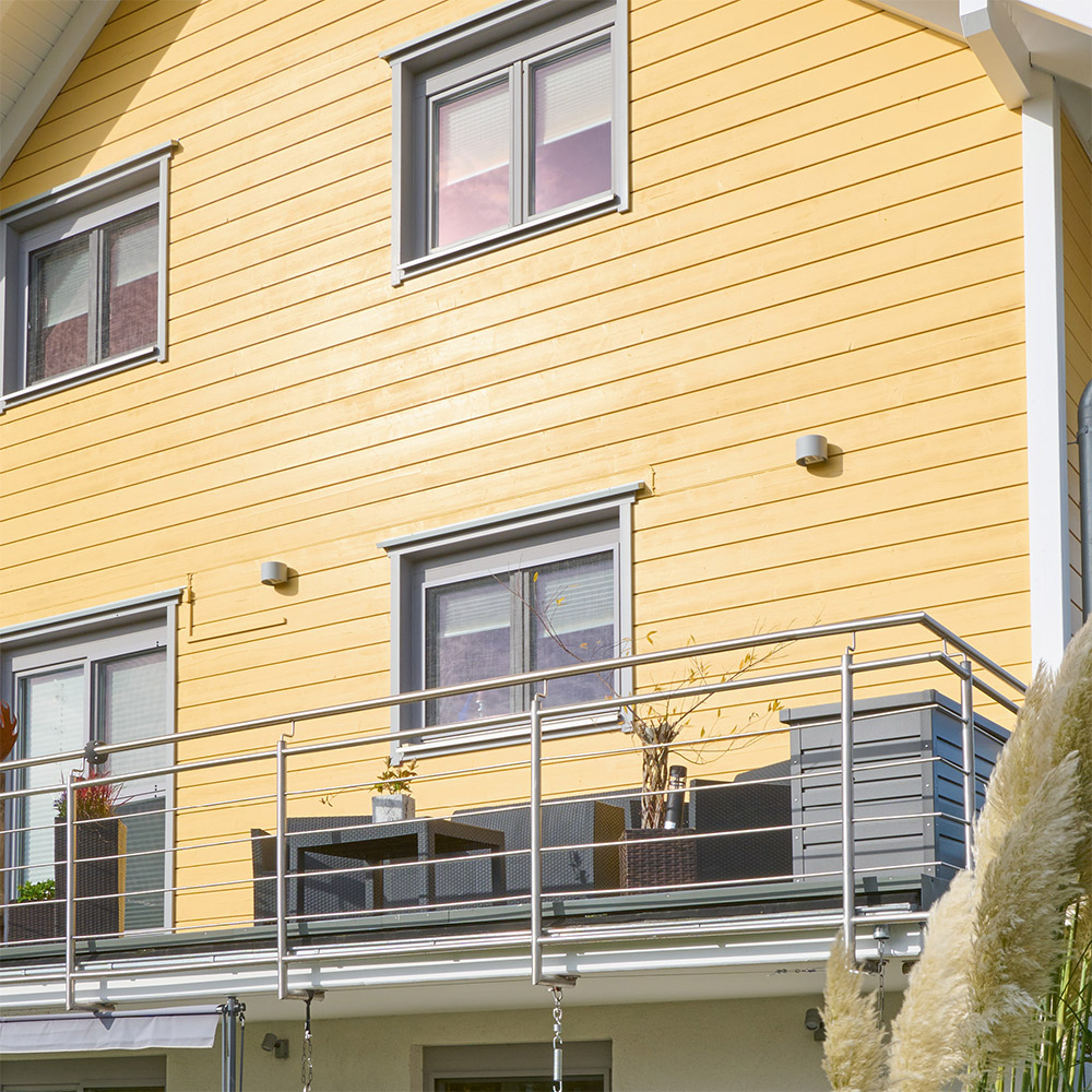 Zu den Holzhäusern und Blockhäusern