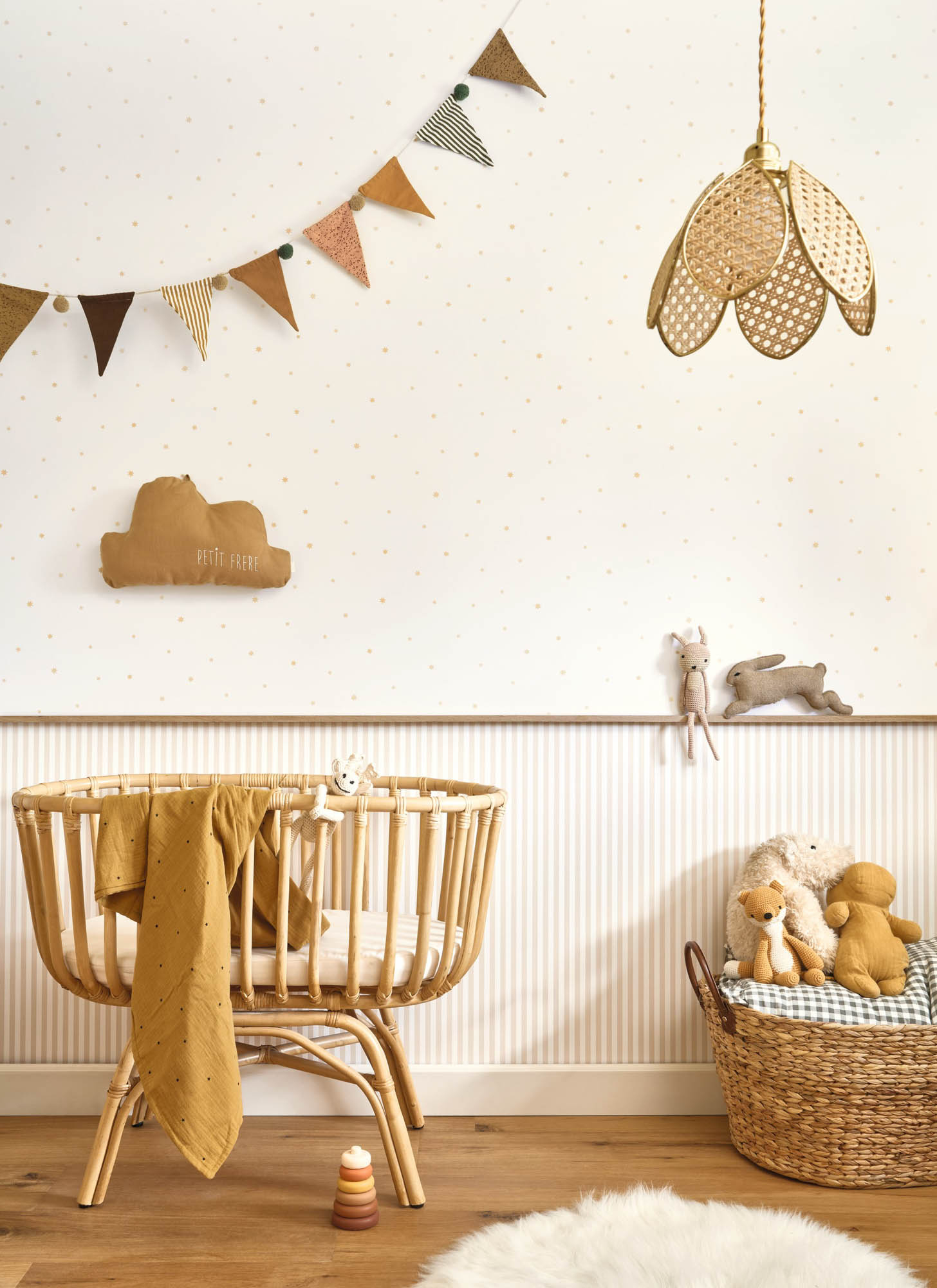 Tapete Streifentapete Scandi zeitlos beige Vlies OUTT29881010