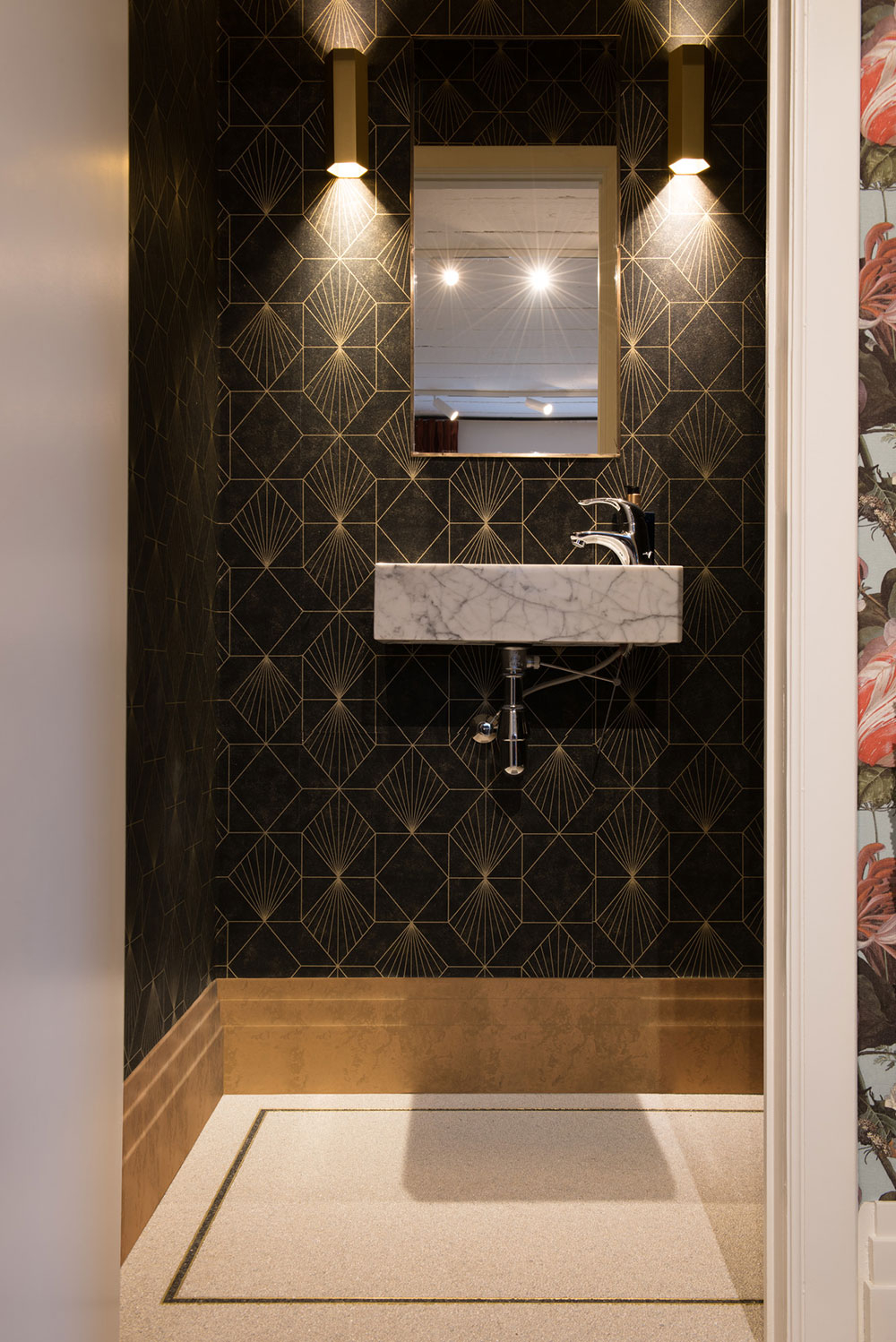 Fußleiste Stufenoptik extra hoch SX181 HIGH LINE Orac Decor Deckenleiste-SX181.1