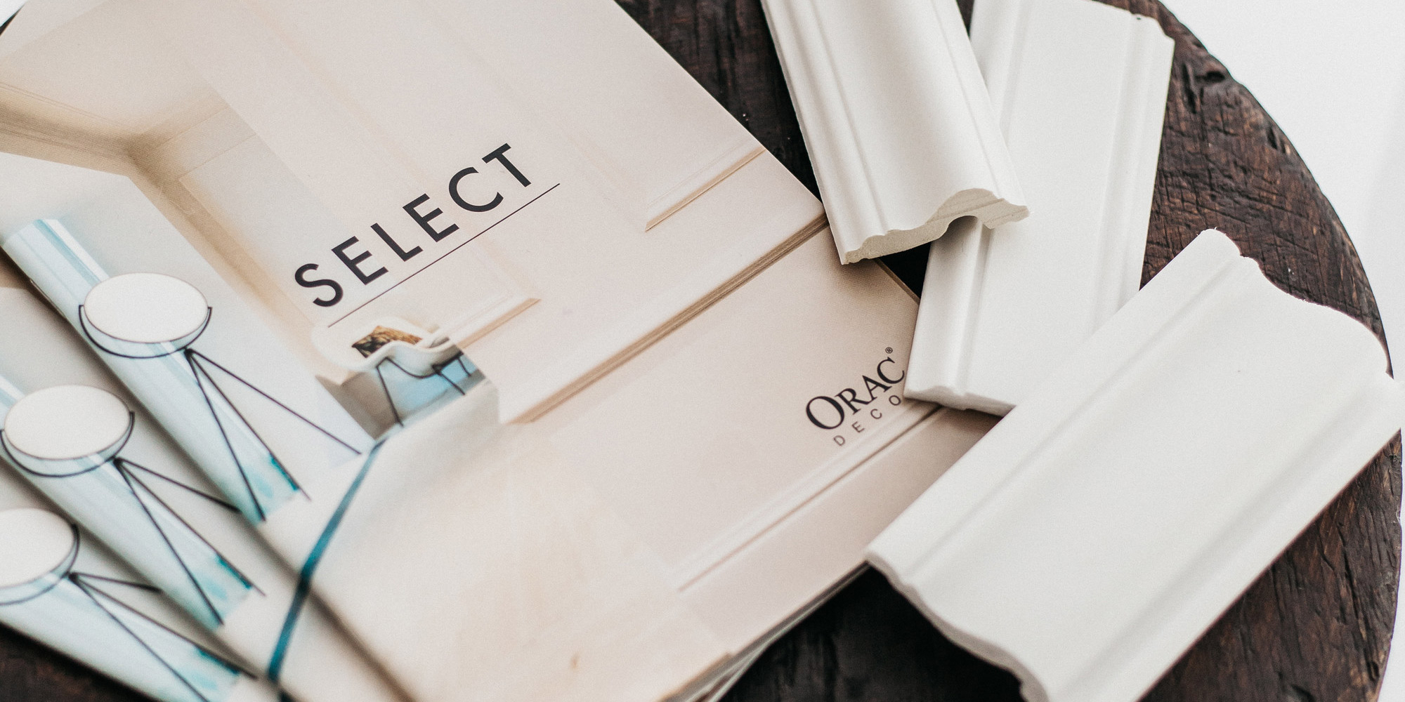 Stuckprofile als preisgünstige Box zusammengestellt.