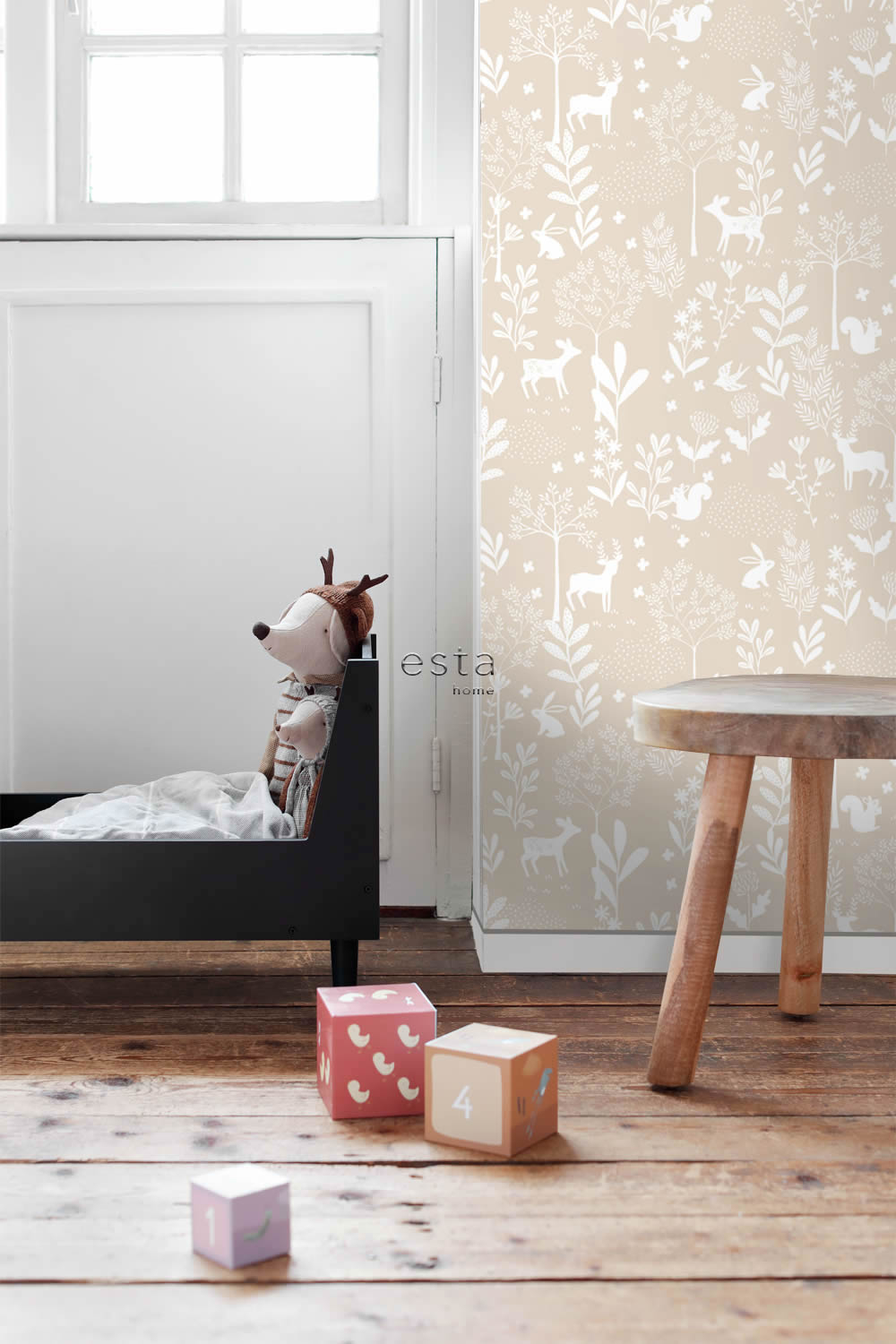 Tapete Waldtiere skandi Hasen Rehe Bäume Vlies beige 139522