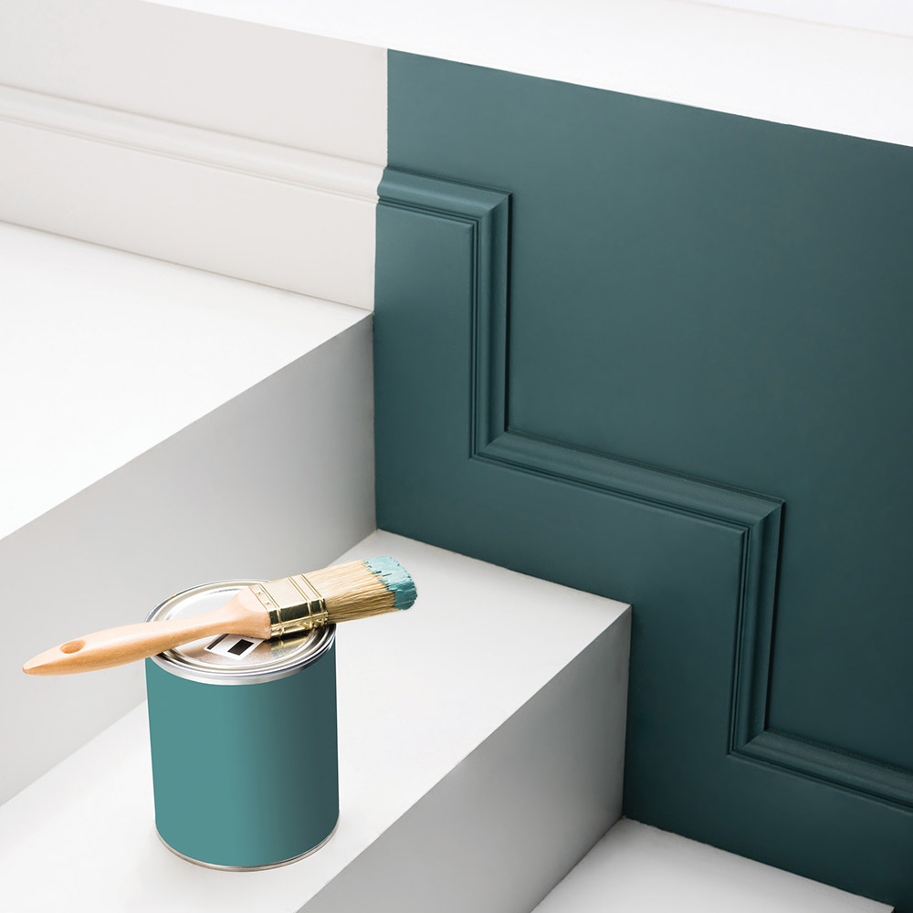 Stuckleisten können im Wunschfarbton überstrichen werden.