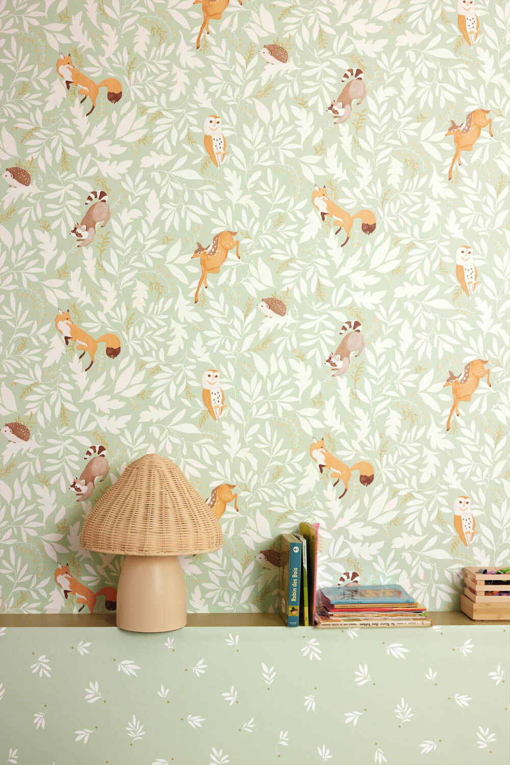 Forest animals non-woven wallpaper fox bear and owl light green Les Minis Mondes Caselio MNM105747000