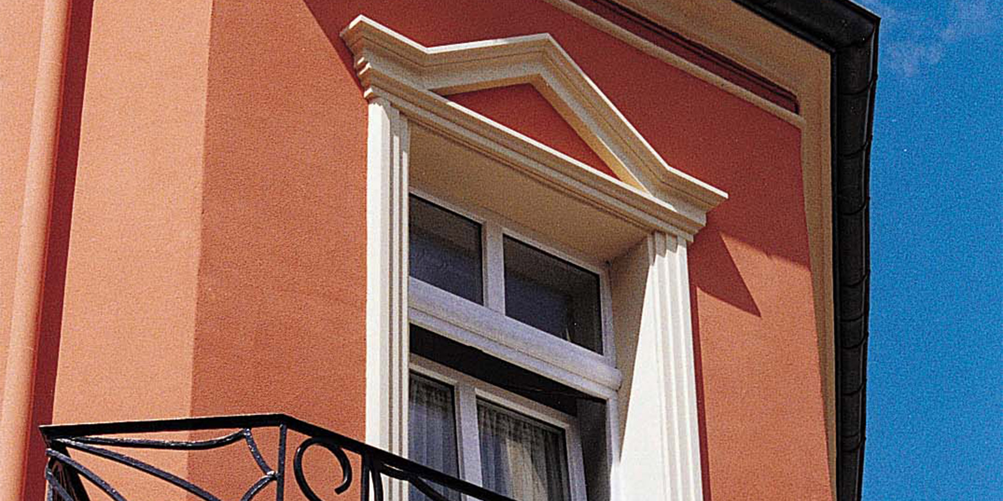 Stucco window surrounds