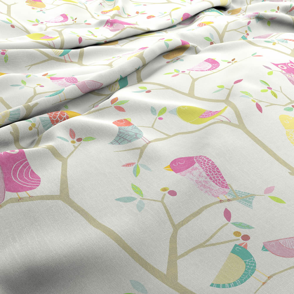 Stoff bunte Vögelchen auf Bäumen beige HLTF120955