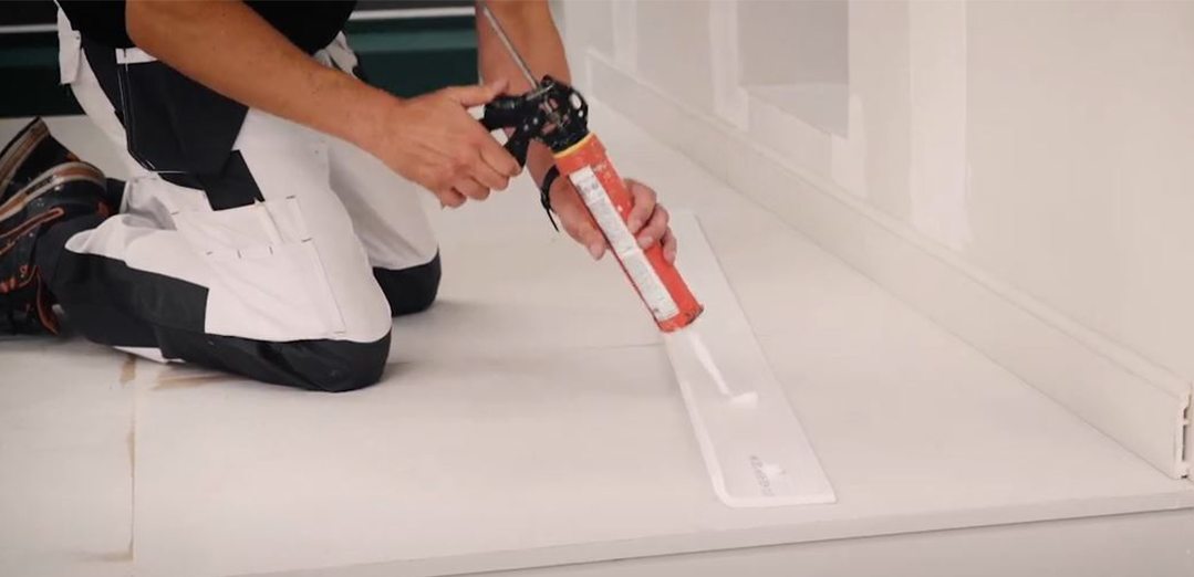 Tipps zur richtigen Verarbeitung von Stuckleistenkleber.