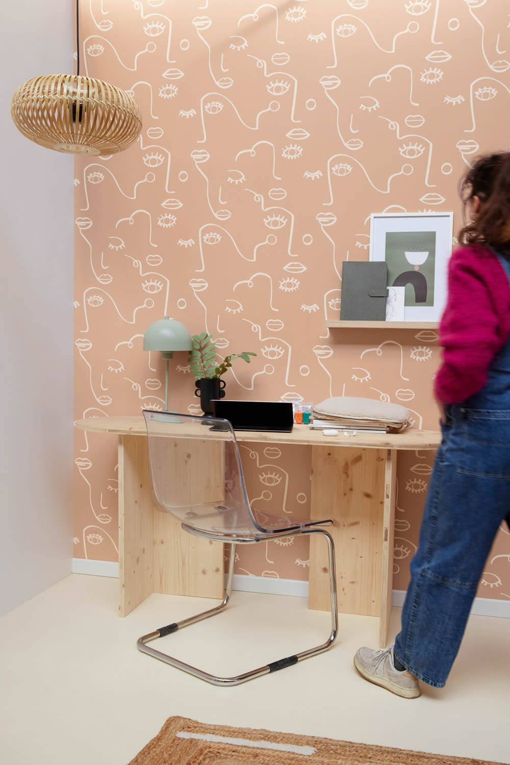 happy faces wallpaper aprico and white Caselio - Young and free Texdecor YNF103334040-36-YNF103334040.1M