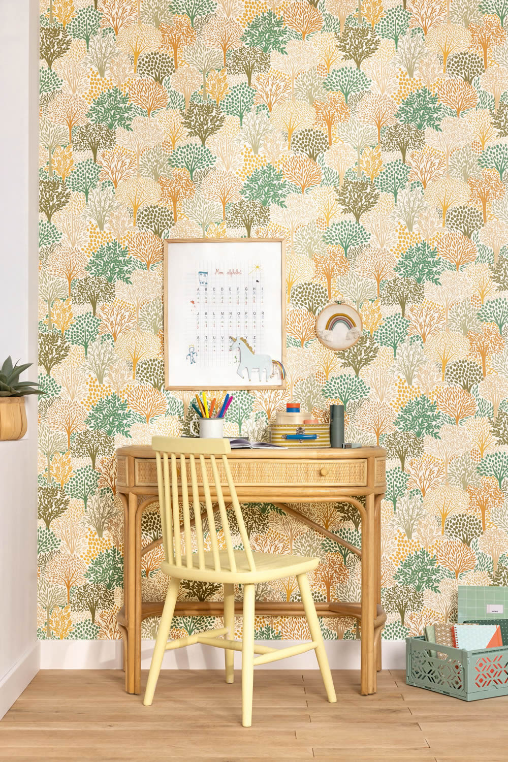 Vliestapete verschiedene Bäume Wald orange grün LGG104400729