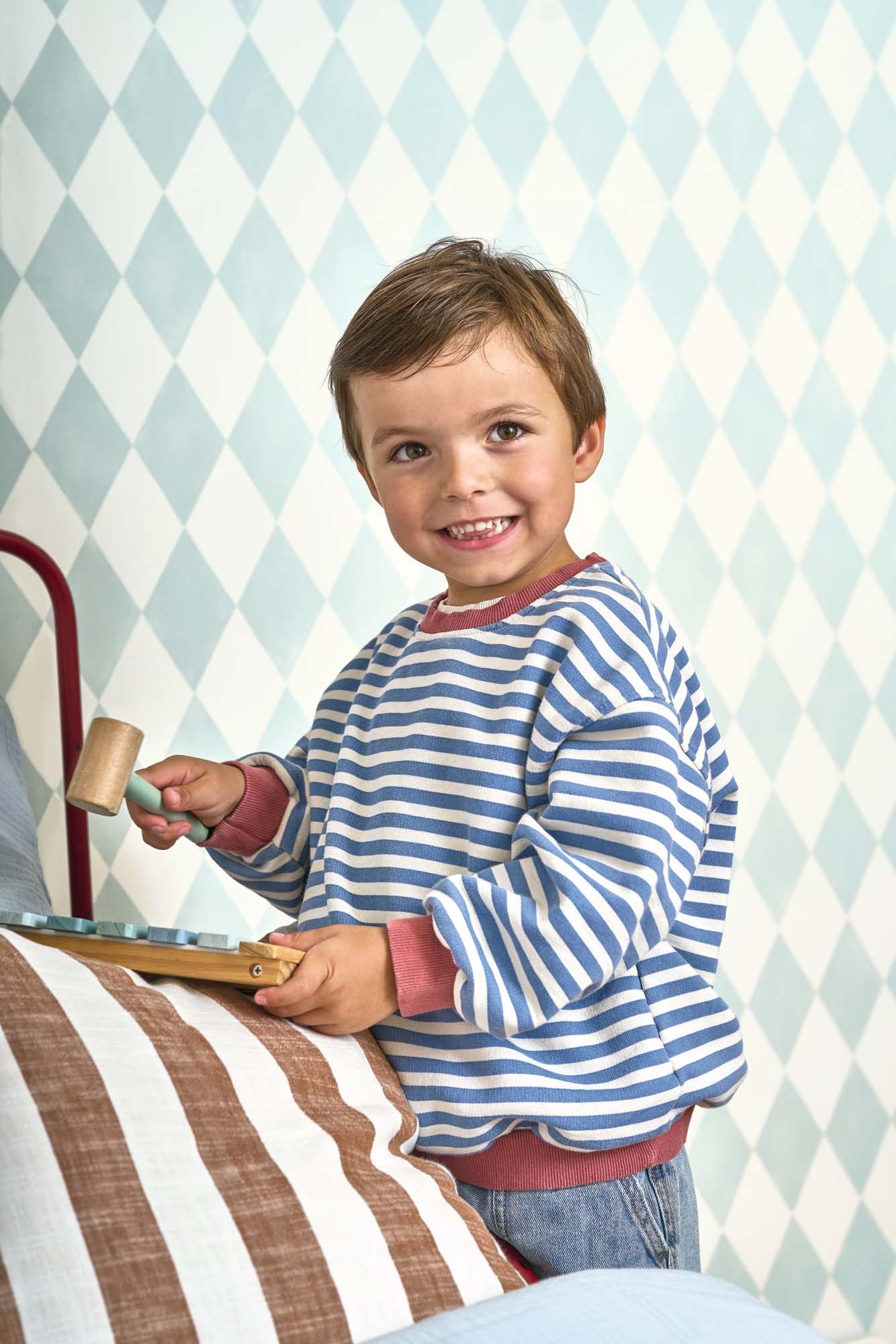 Karo Kindertapete blau weiß Vlies OUTT202946303