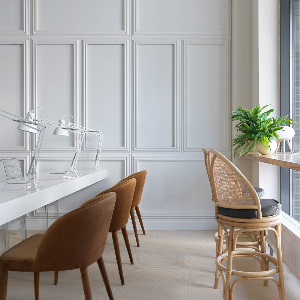 Stylish wall design with Orac corner mouldings Orac corner mouldings in bright modern office interior