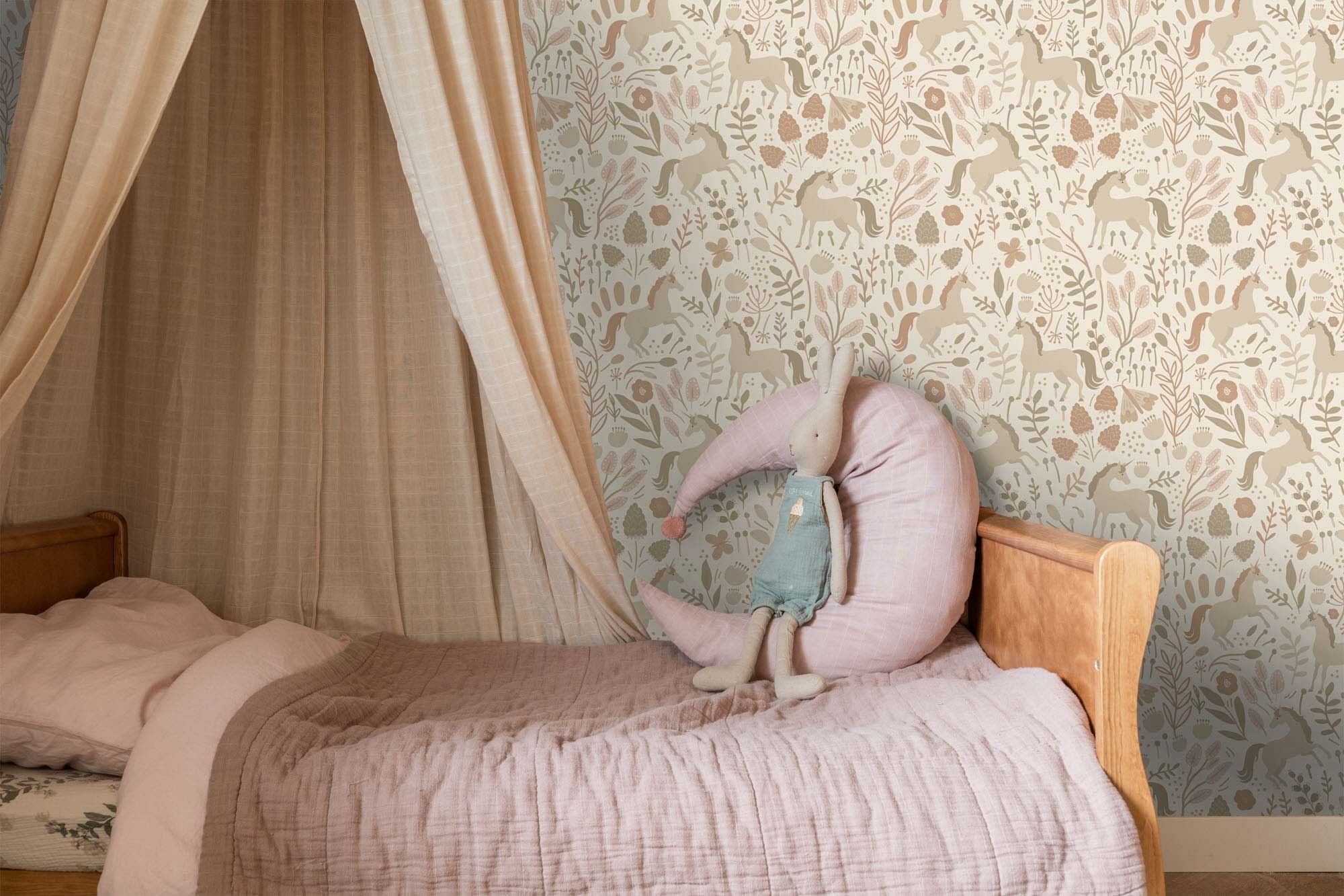 Mädchen Kinderzimmer Einhorn Wildblumen Vliestapete beige