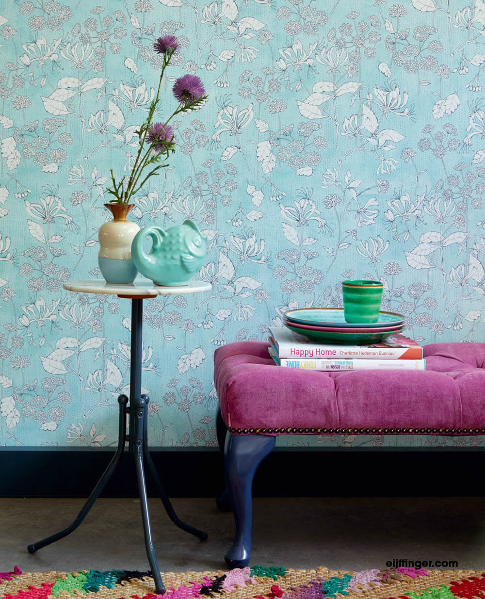 Light-Blue Wallpaper Flowers White Matt-55-383562